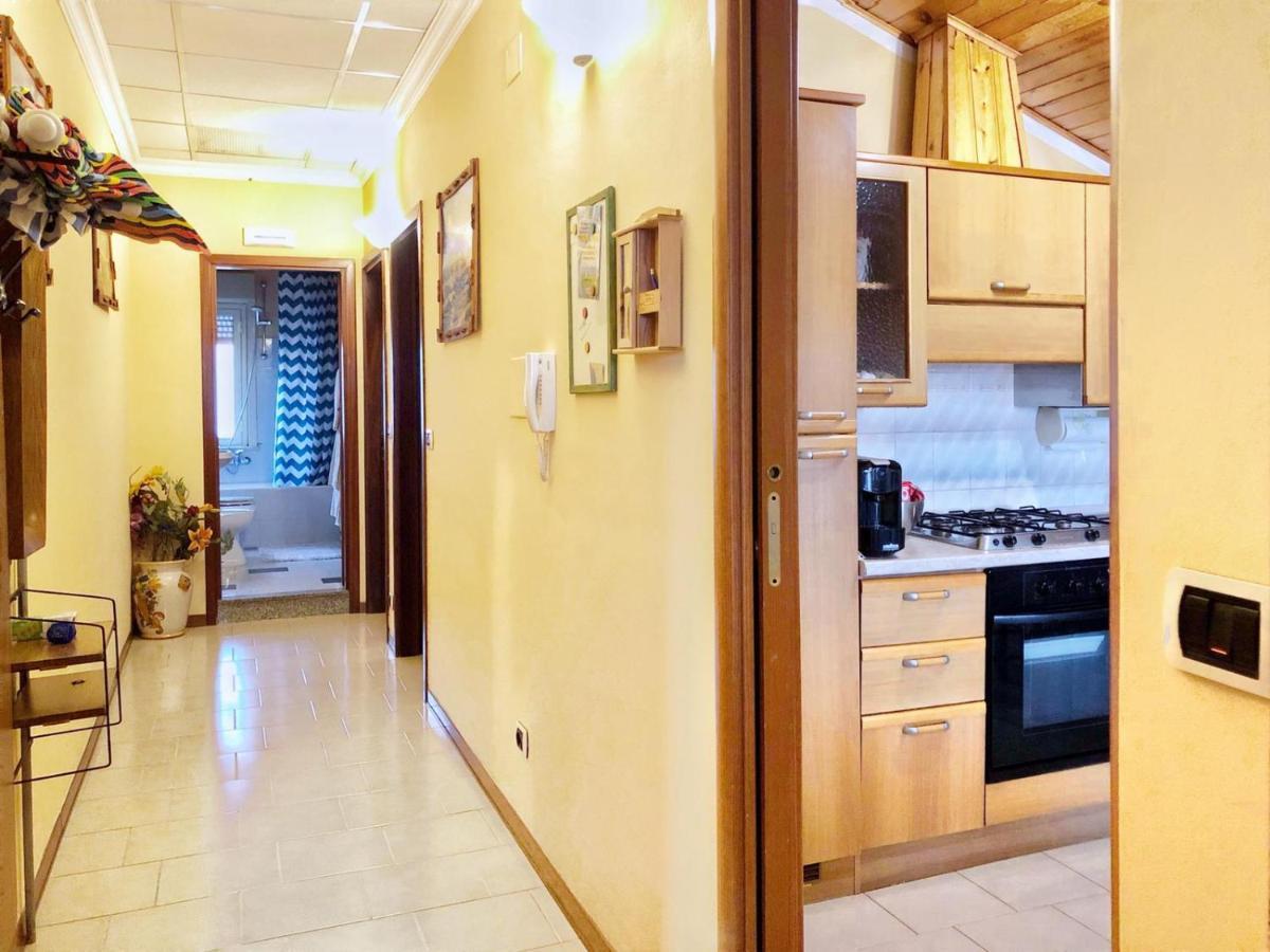 Apartamento Tiziana Giardini-Naxos Exterior foto
