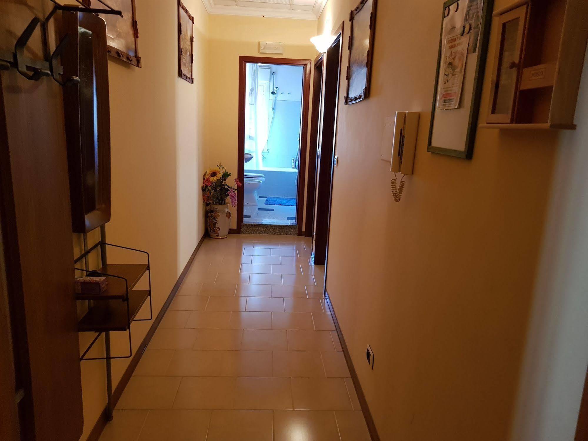 Apartamento Tiziana Giardini-Naxos Exterior foto